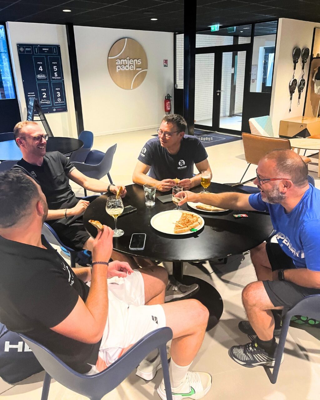 Instagram post from amienspadel. This post is in position 2.